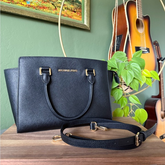 Michael Kors Selma Medium Saffiano Leather Satchel- Black & Gold - Picture 3 of 13